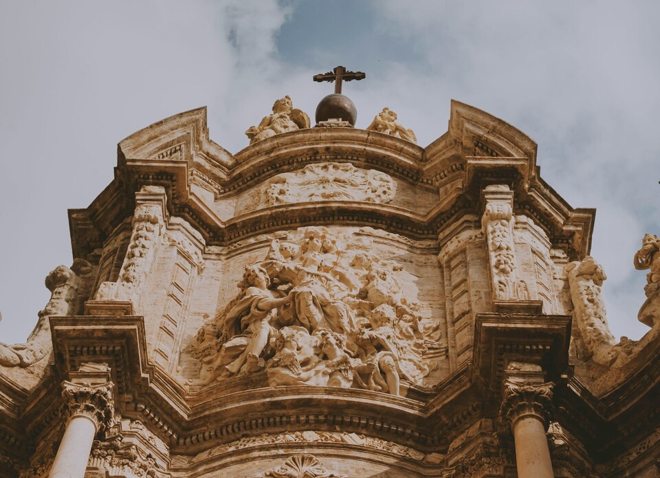 Visiting Valencia Cathedral and other iconic landmarks